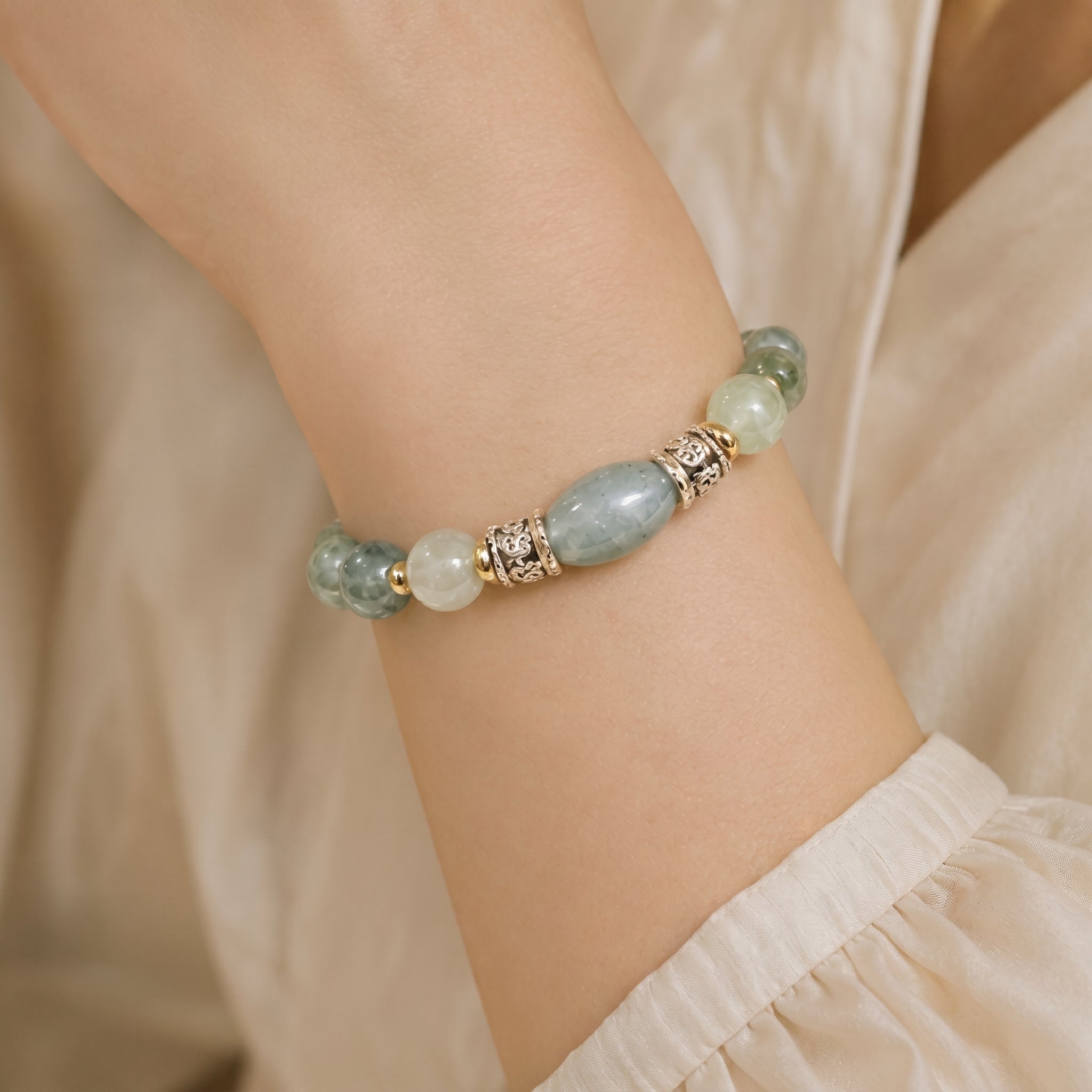 Green Rutilated Quartz Beaded Bracelet with Oval Centerpiece